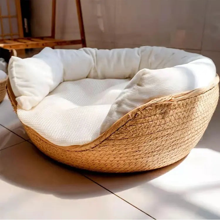 modern rattan bed Liselotte