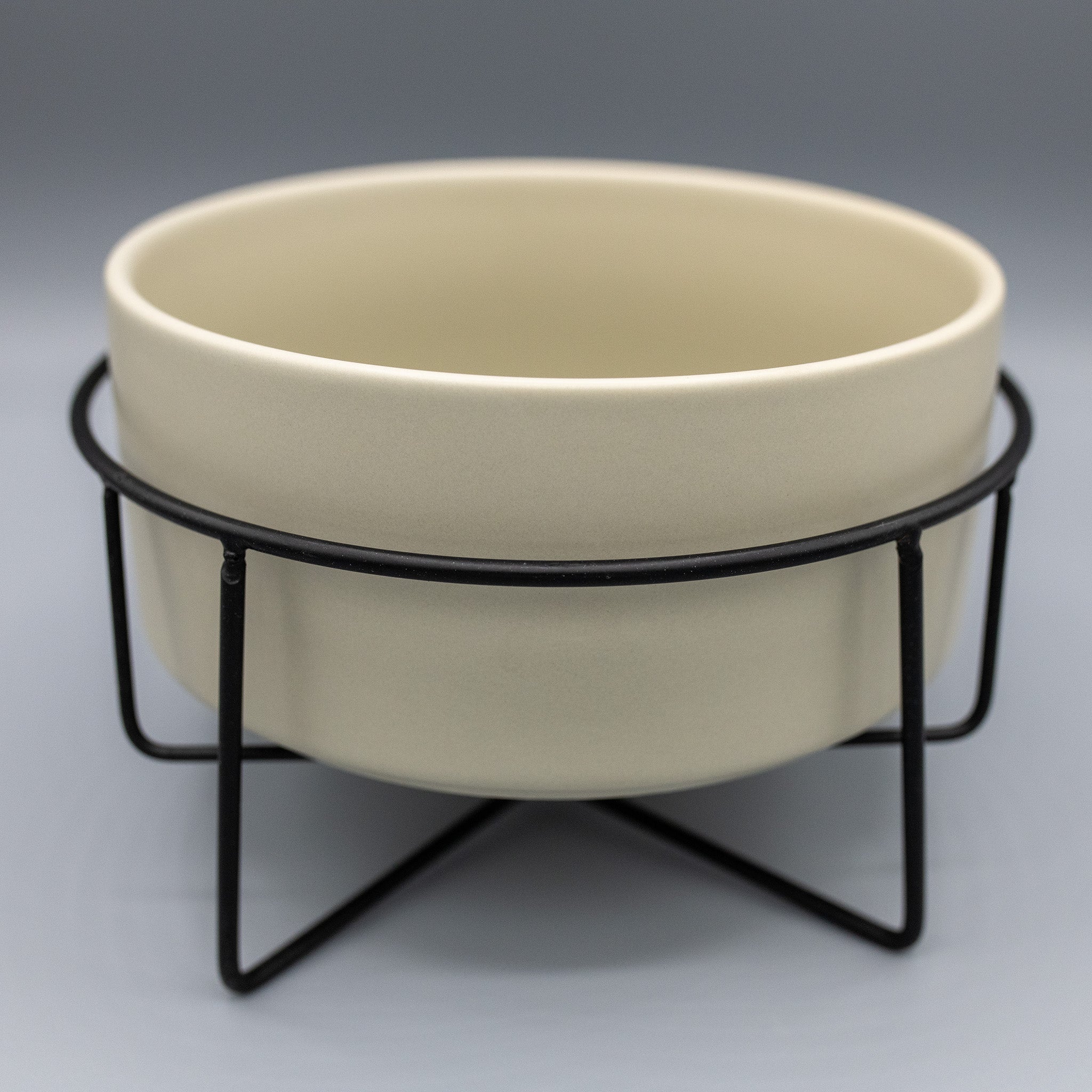 Ceramic bowl John with metal frame